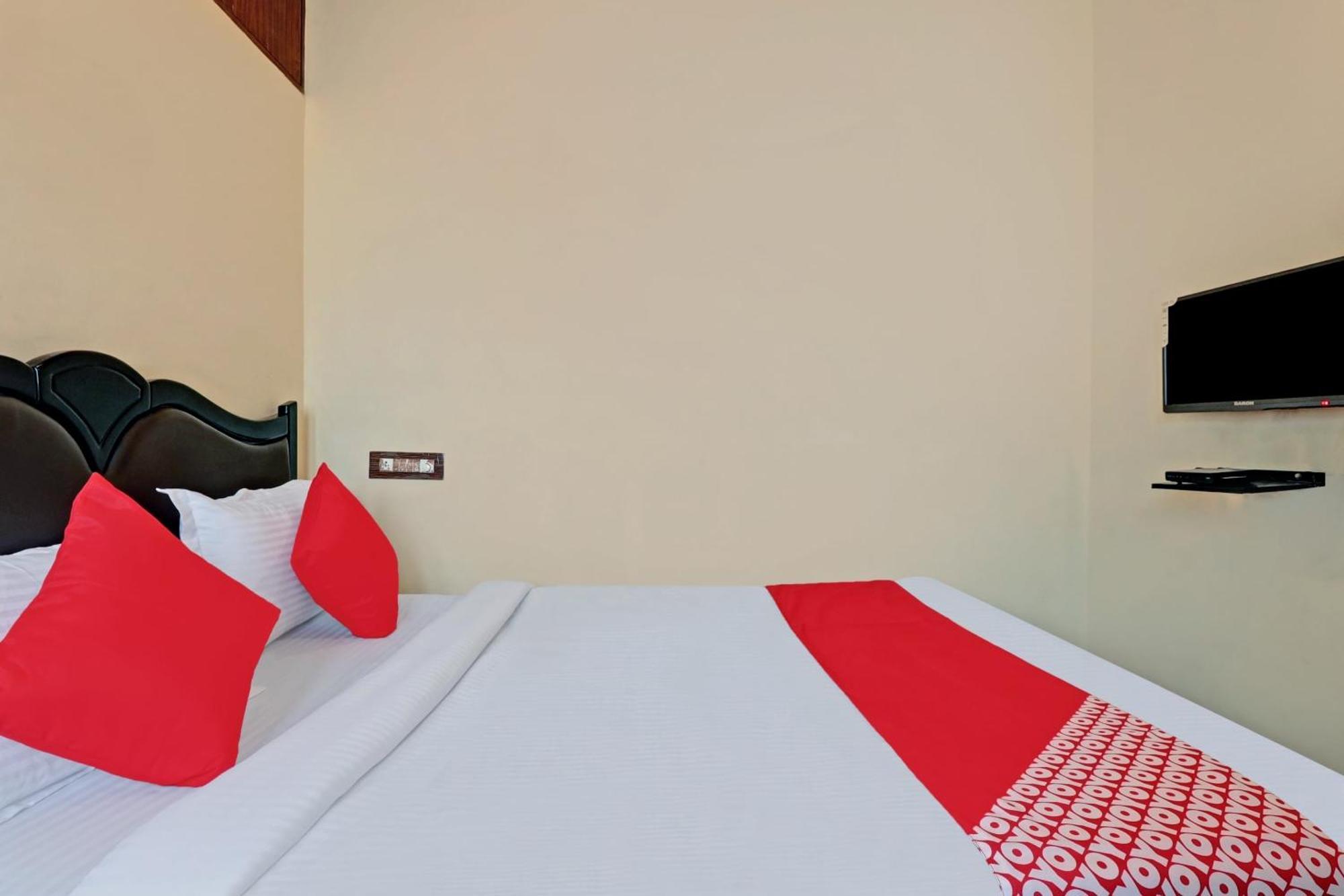 Hotel O Blooms Inn Bangalore Bagian luar foto